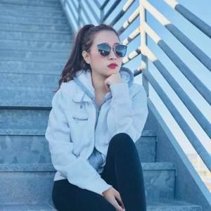 Meet your Posher, Fatima dawn